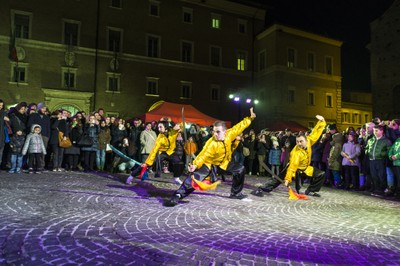 CAPODANNO CINESE 2015